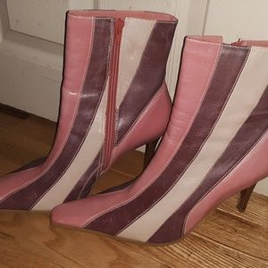 Ladies size 11M ankle boots